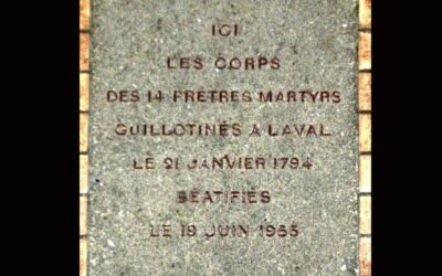 La pierre tombale des prêtres martyrs de Laval
